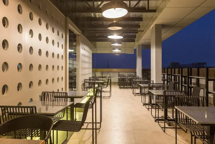 Mango Hotels Naveen