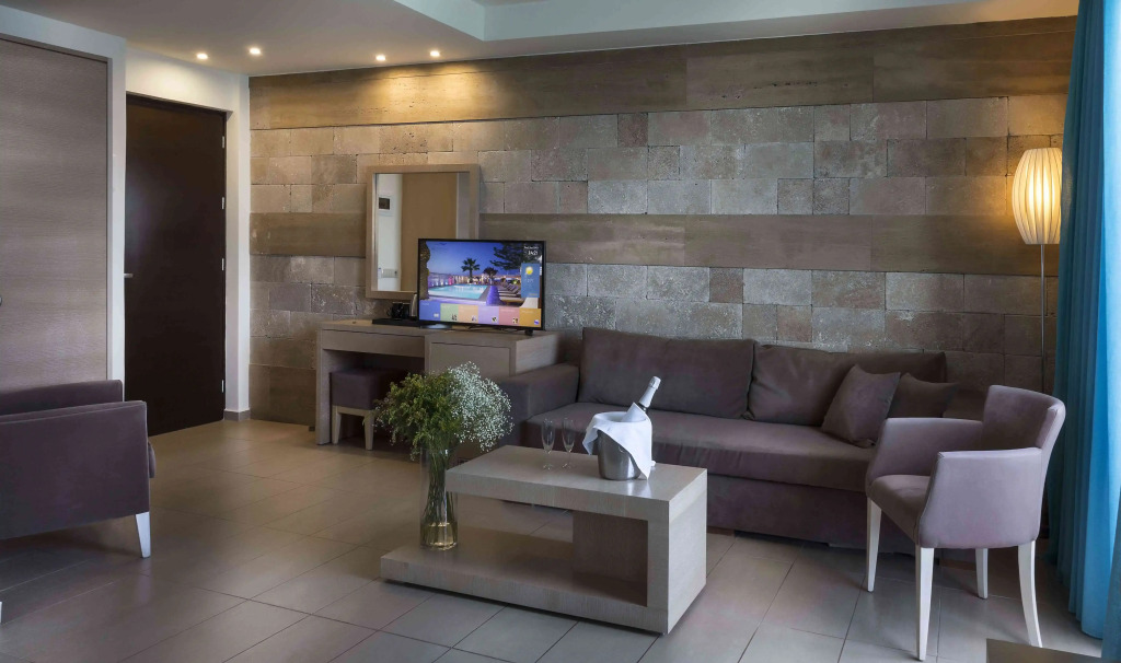 Glaros Beach Hotel