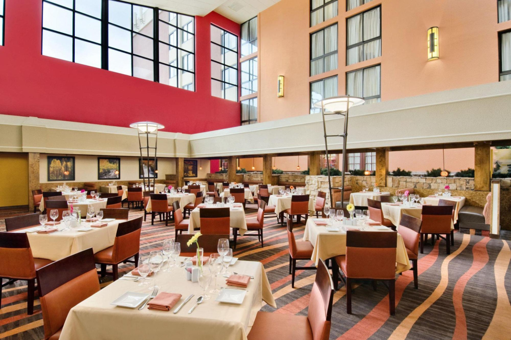 Crowne Plaza Denver International Airport