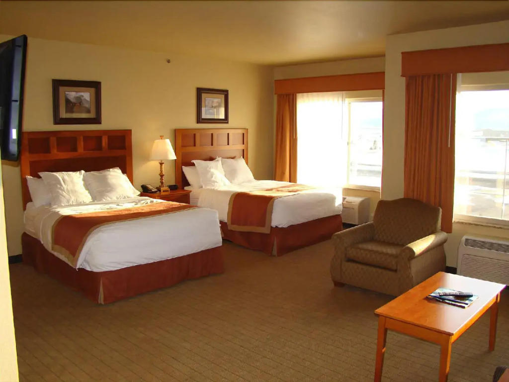 StoneCreek Lodge