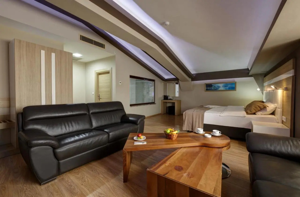 Arus Hotel