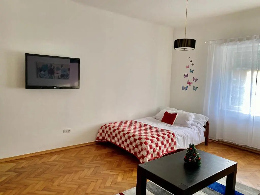 Studio Apartman Thalia