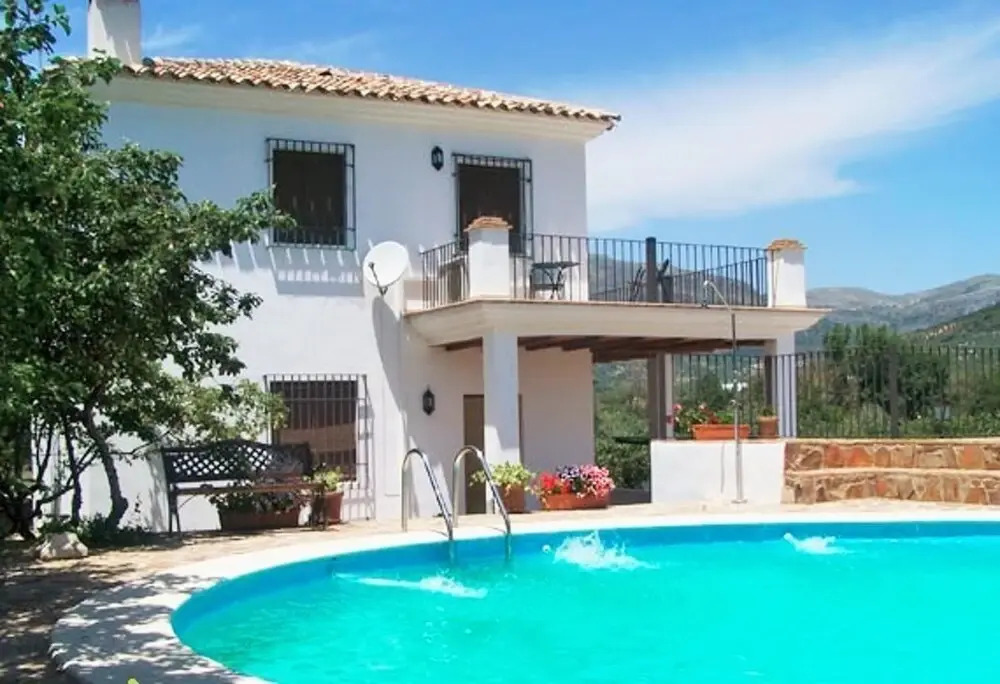 House With 5 Bedrooms in Carcabuey, With Wonderful Mountain View, Priv