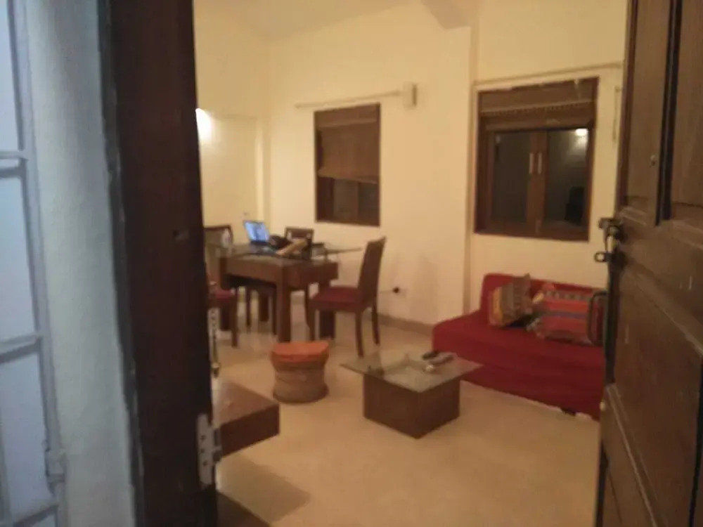 Beautiful Balconied 2 Bed Flat