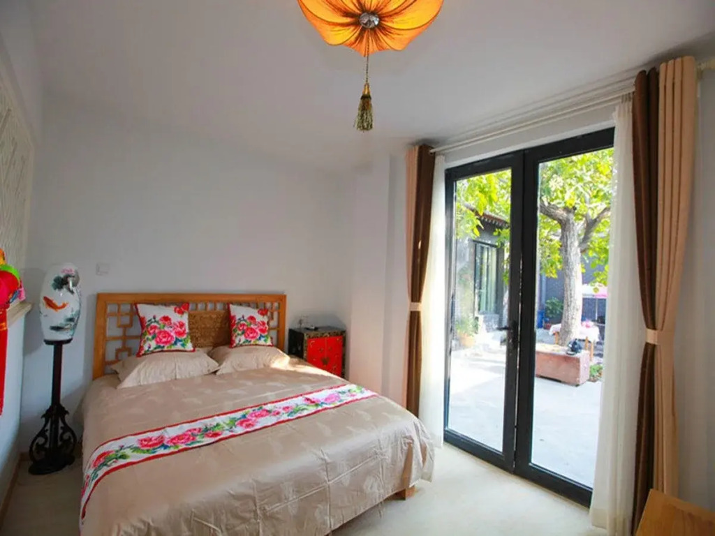 Walnut Tree Courtyard Peking