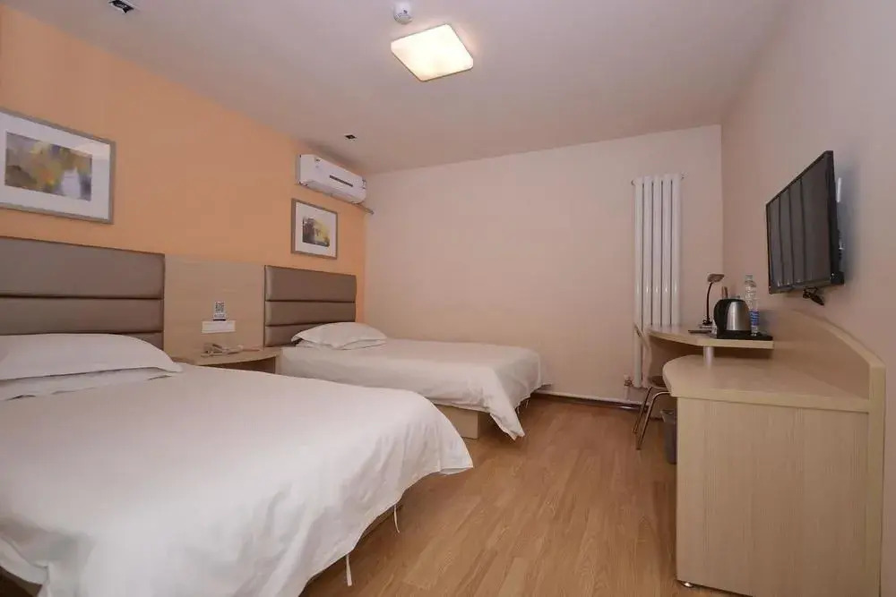 Orange Hotel (Jinan Quancheng Square Kuanhouli Branch)