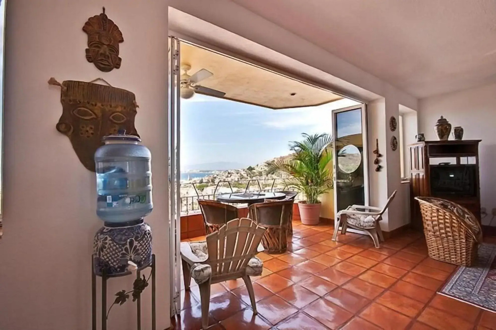 Casa Isabel a Boutique Hilltop Inn