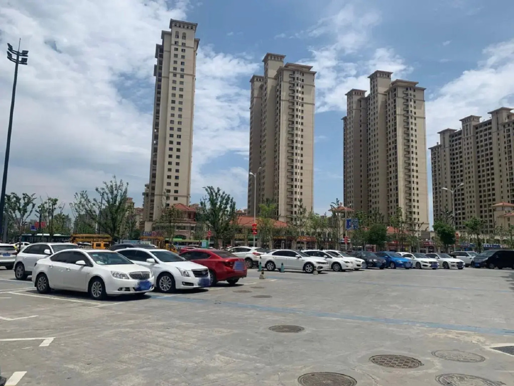 Aixi E-Sports Hotel (Lu'an Railway Station)