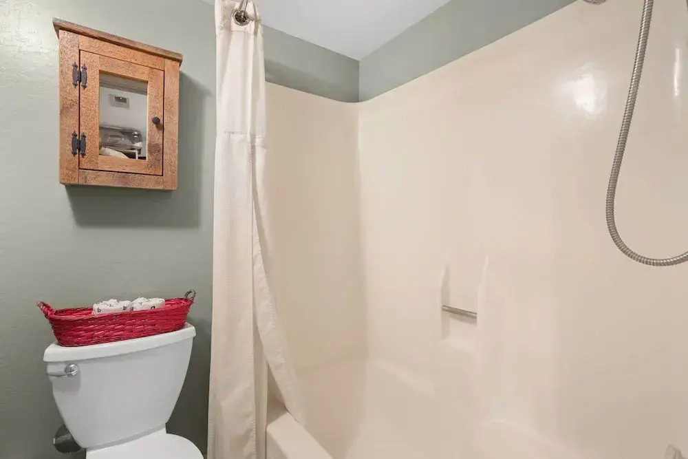 Tahoe Keys Marina View: 3 Bdr, Desirable Community