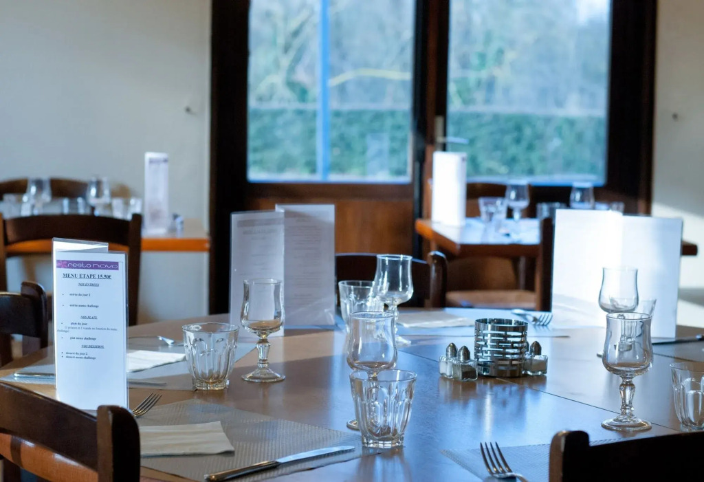 Hôtel Inn Design & Restaurant Bourges