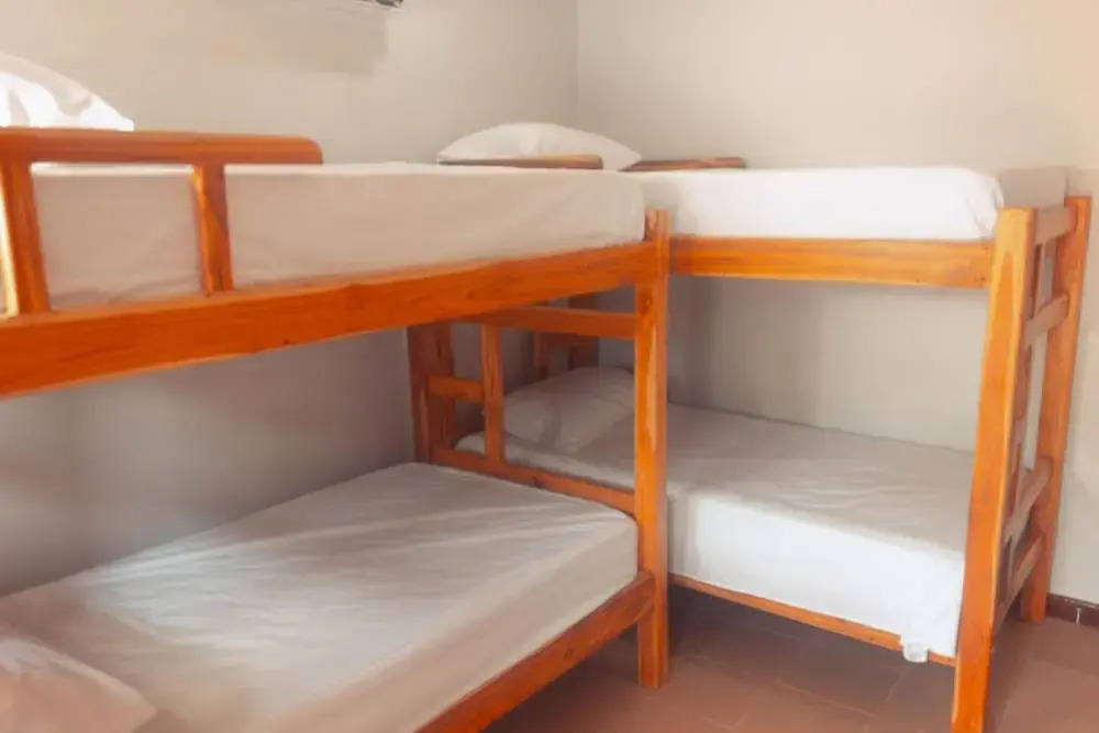 Hostal Aurora, Smith Lodging