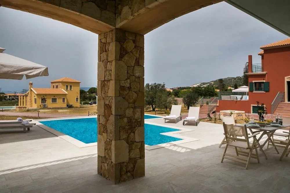 Estrellas Luxury Villas
