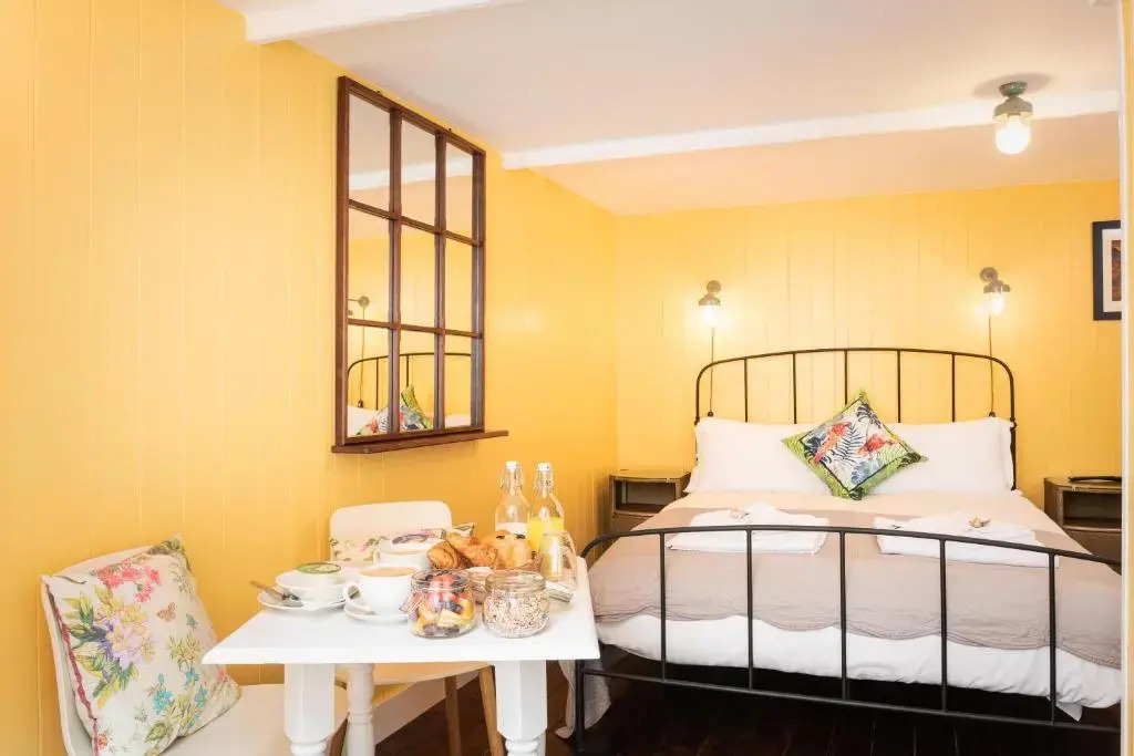 Lyme 1 Hotel