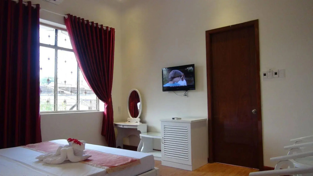 Pho Hoi 1 Hotel
