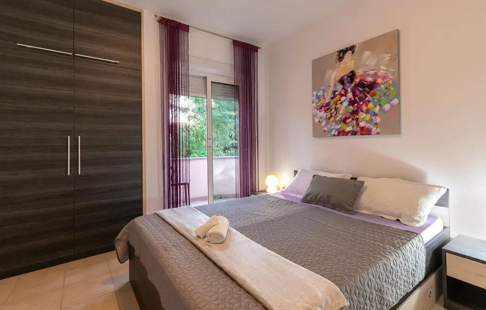Gorgeous Home In Bibinje