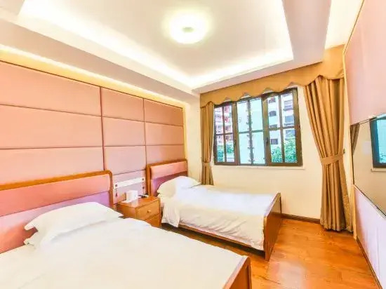Longshore Resort Hotel
