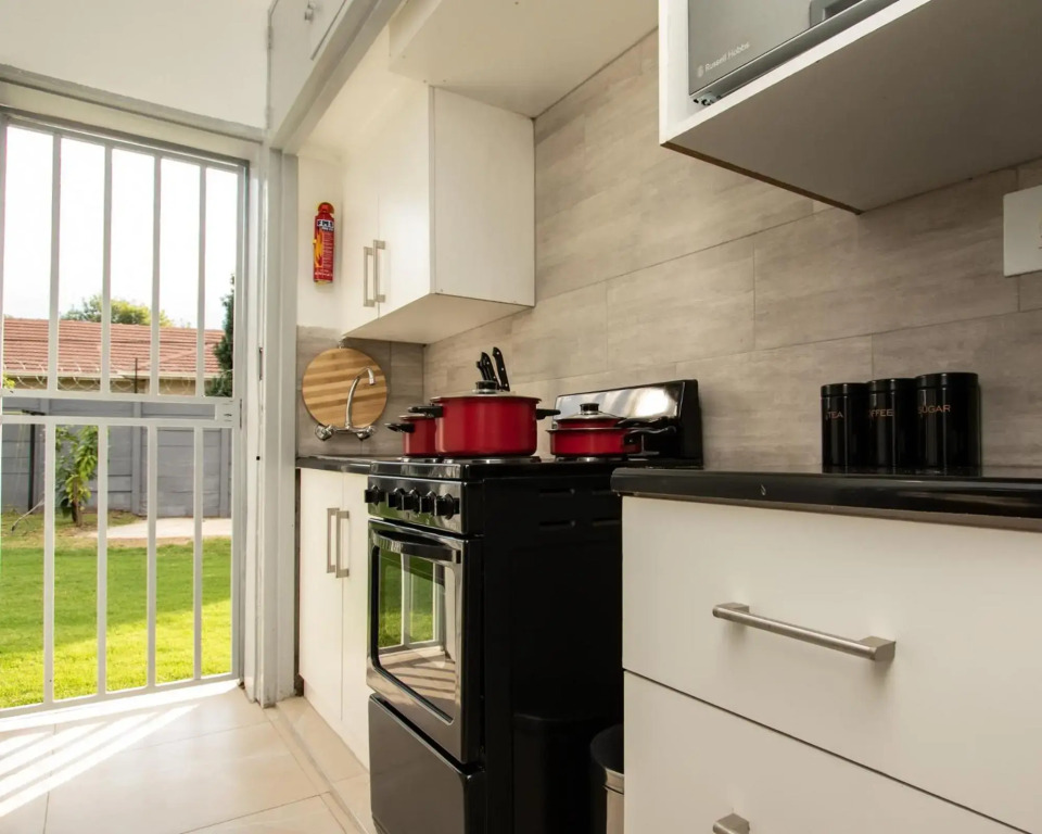 1 bed Willow Executive suites