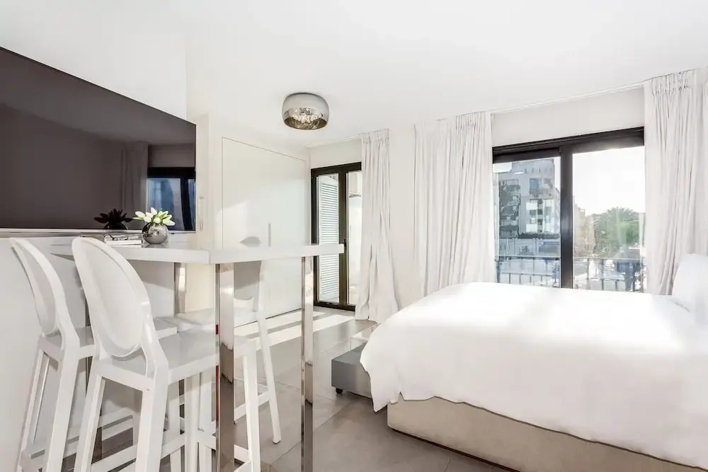 by RiVA - Chic, Contemporary Studio in Puerto Banus Gardens