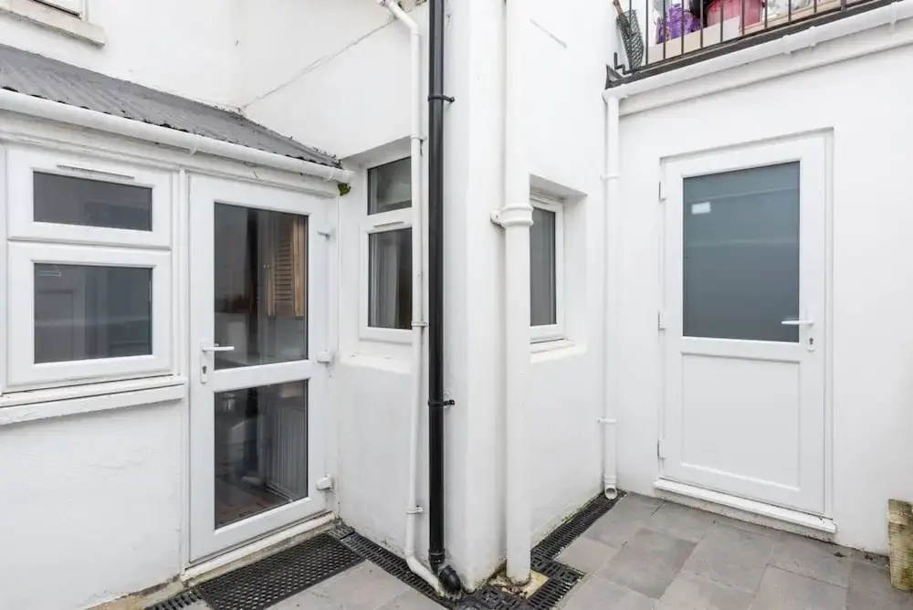 Bright and Cosy 1 Bedroom Flat Close To Marina