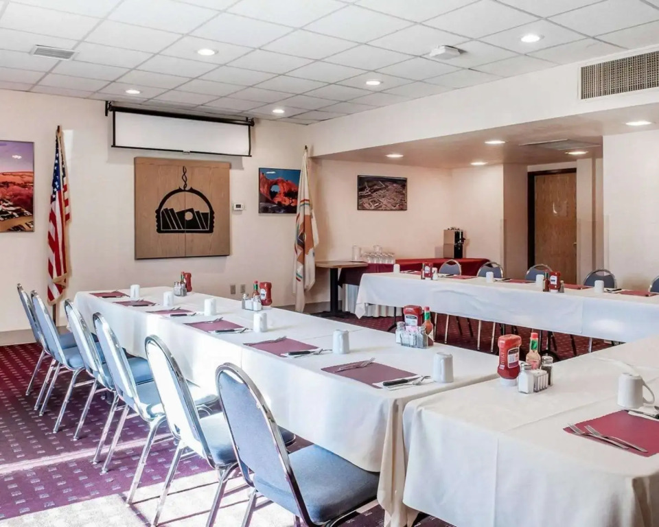 Navajo Nation Inn