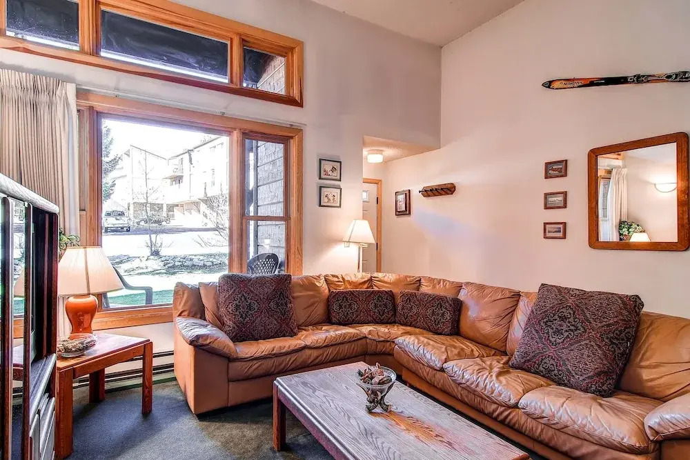 Winterpoint Townhomes by Ski Country Resorts