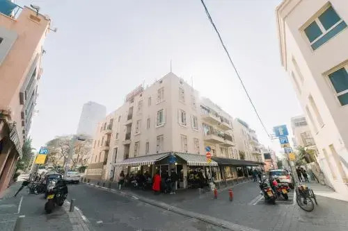 Luxury Neve Tsedek 3 Bdr Apartment