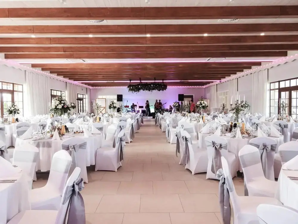 Hotel Nowa Holandia
