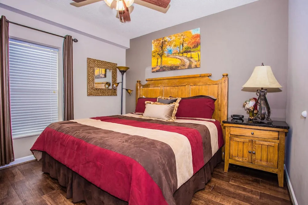 Cedar Lodge 105