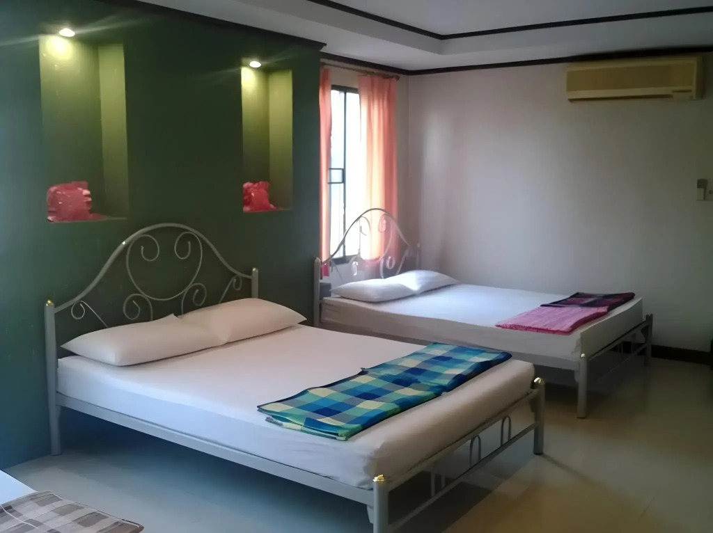 Phurahong Homestay