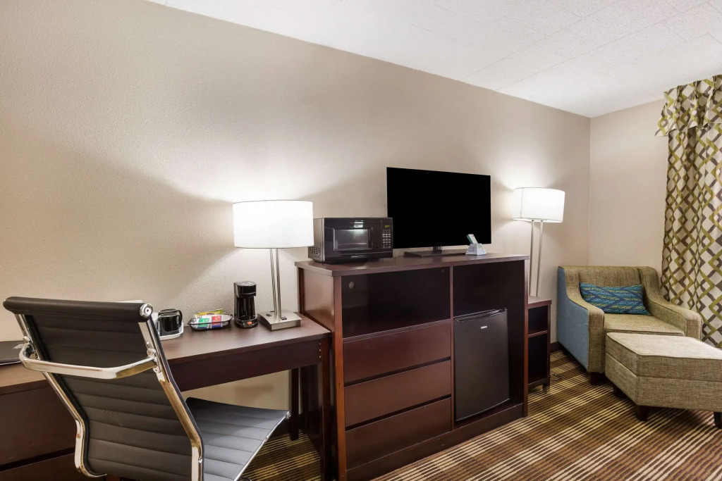 Pocono Inn & Banquet - Stroudsburg