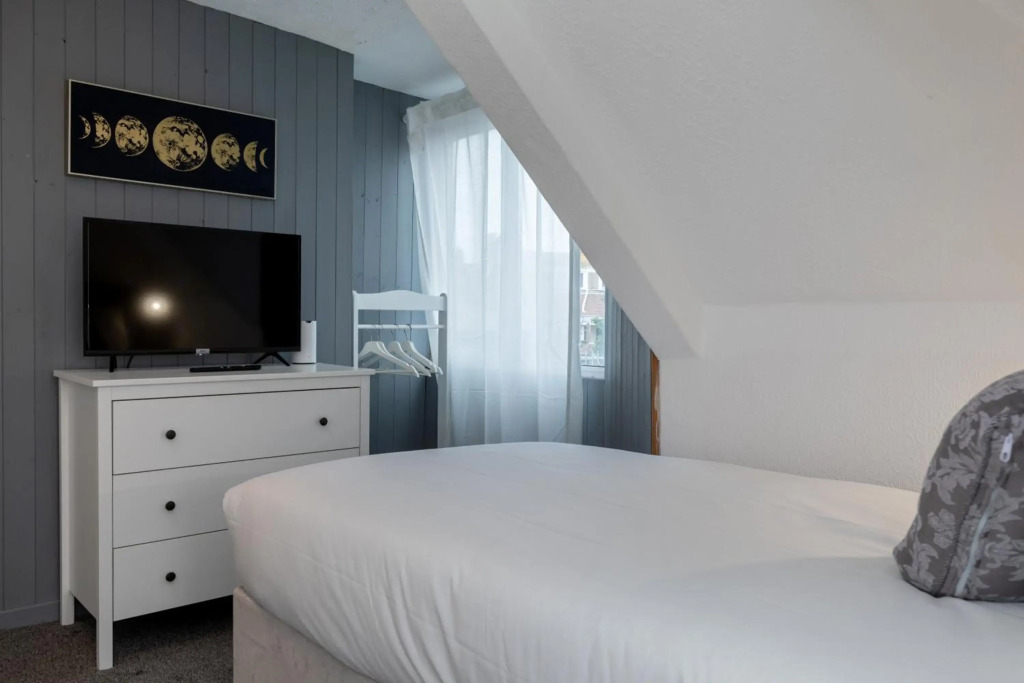 Spacious 3-Bedroom Apartment