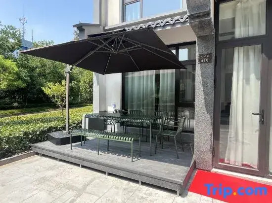 Qinghuan B&B in the west corner of Wuzhen