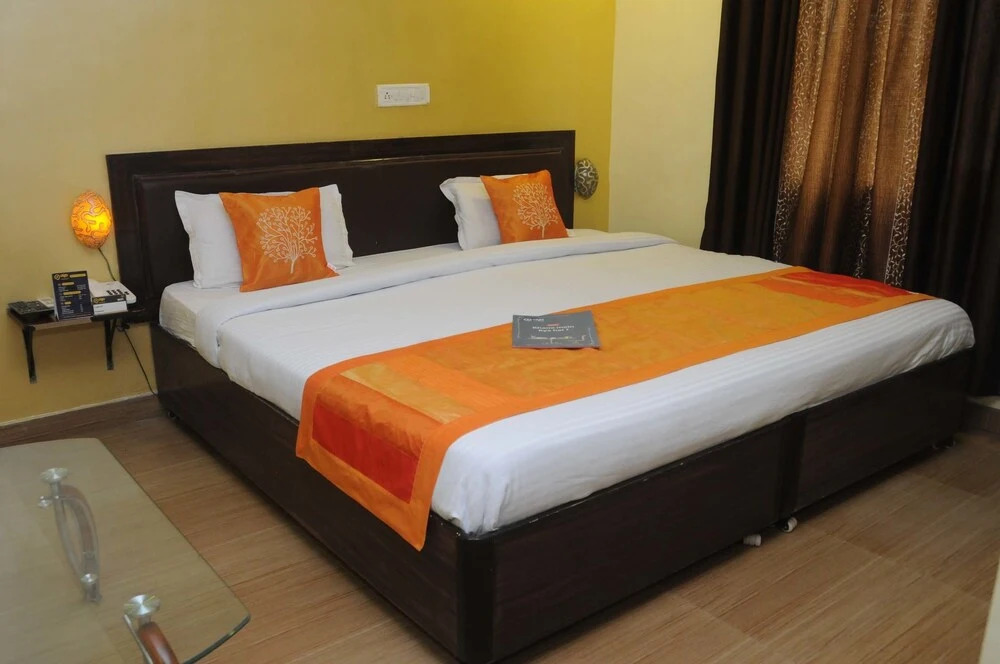 OYO 2808 Hotel Orange Inn
