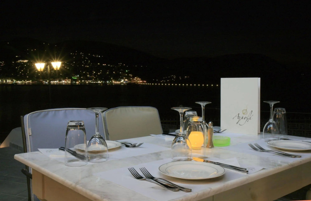 Skopelos Village Hotel