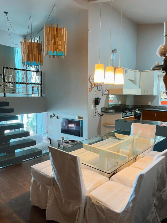 Linda casa pé na areia para até 16 pessoas