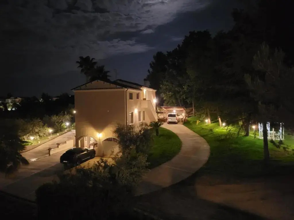 Casale Angela