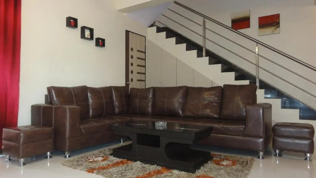 Royal Villa 1 - Luxurious 2BHK Villa with Huge Pvt Swimming Pool