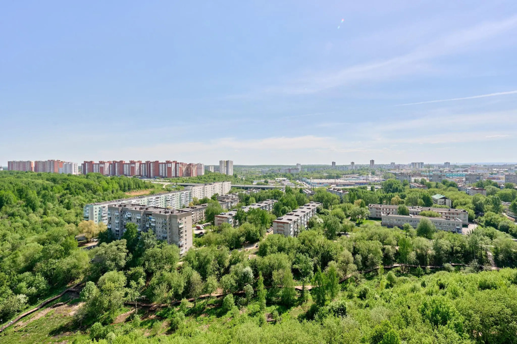 Уютная З комнатная квартира на 19 этаже