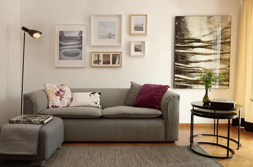 Parthenon Apartment