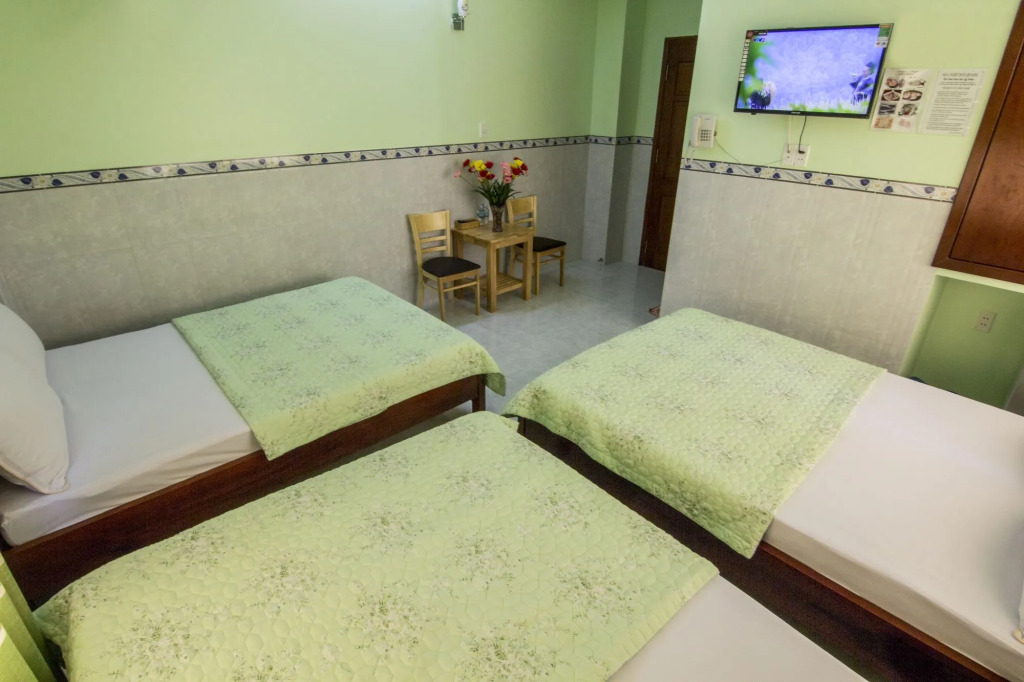 Thai Quang Hotel