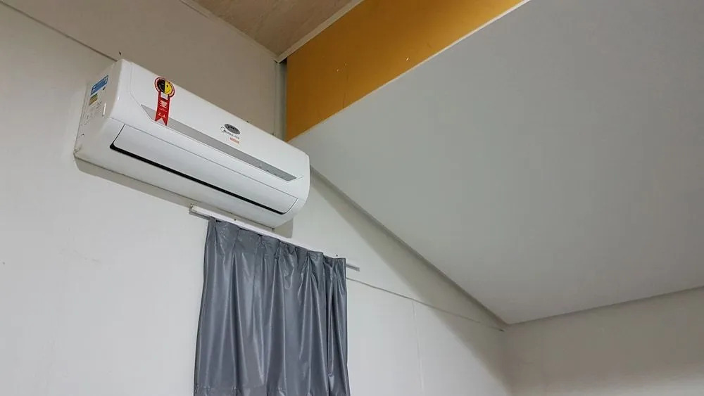 Mama Hostel