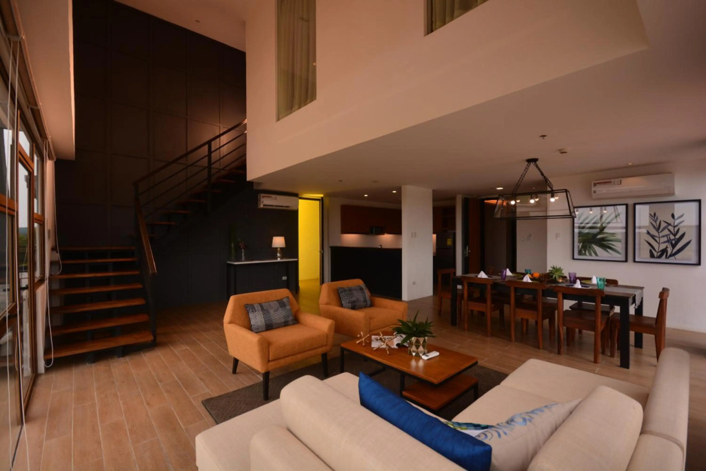 Crown Hotel at Harbour Springs Palawan Managed by Enderun Hotels