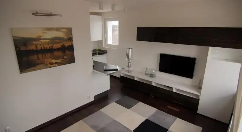 Arena Apartment