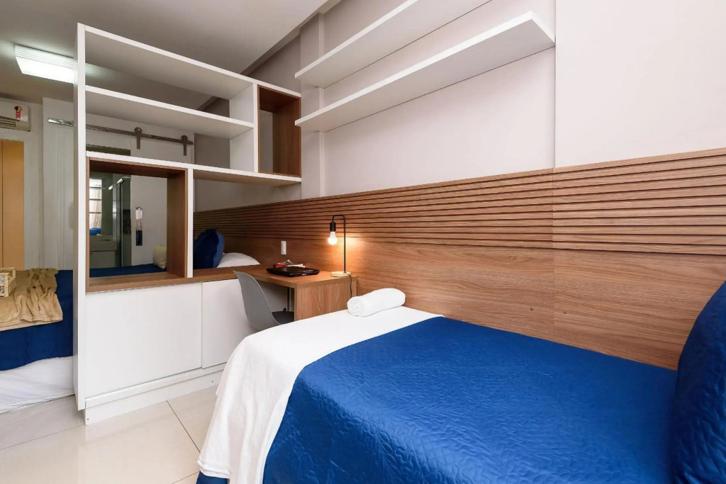 Omar do Rio - Moderno 2Qtos, Internet 120mbps, WorkStation, Smart TV, 300m da Praia de Copacabana - BR 531-902