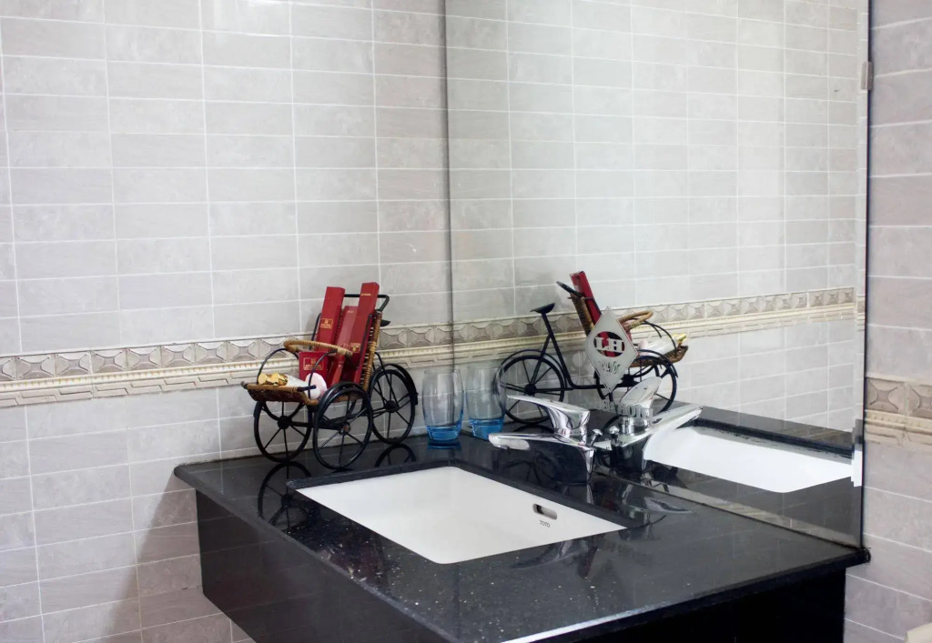 Phuoc Son Hotel