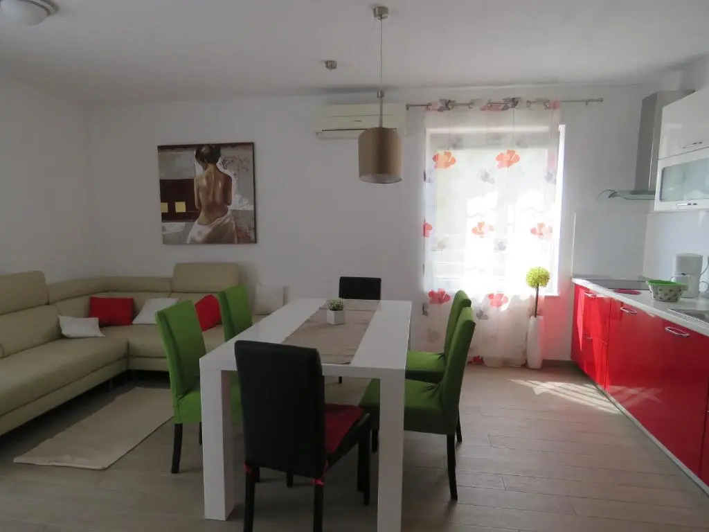 Apartments Villa Urbajs