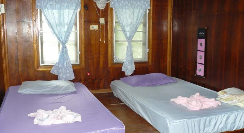 Zoe Frenchy Resort