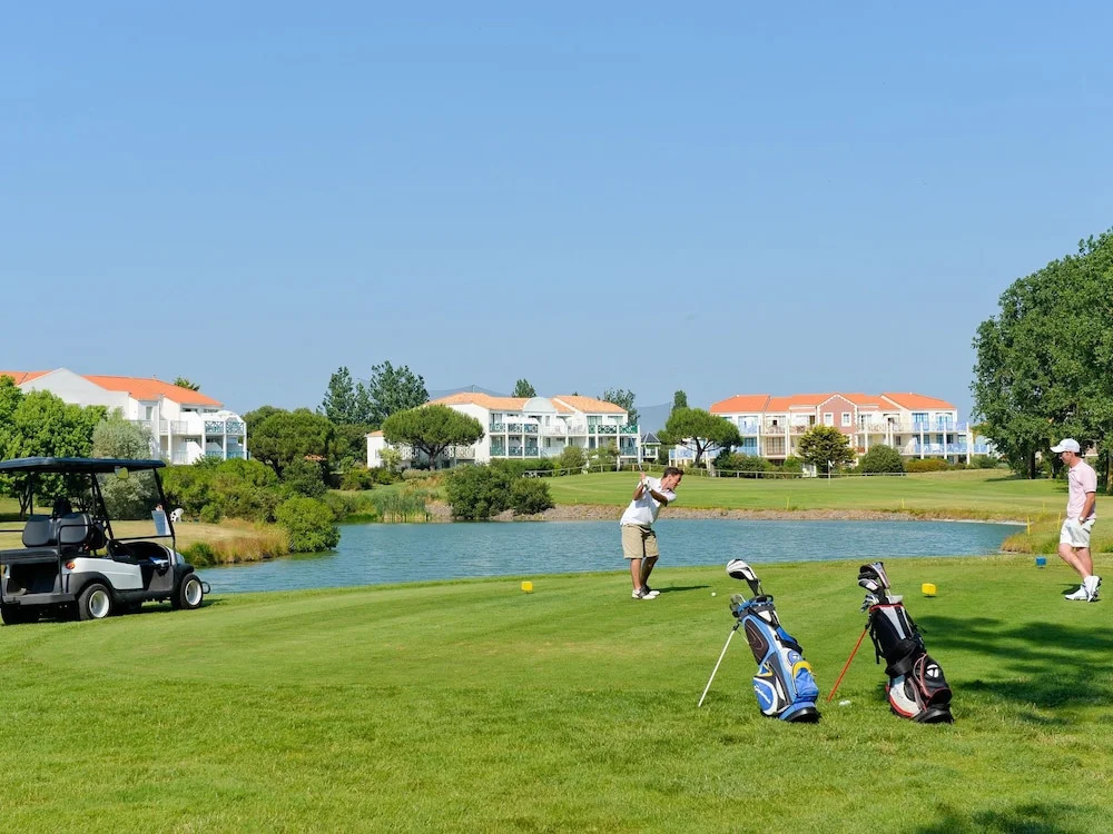 Apartment 4/5 People at Large, Child-friendly Park in the Port Bourgenay Vendée
