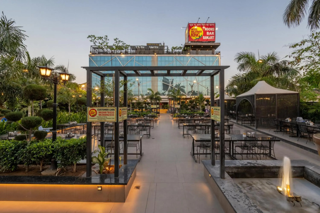 Hotel Highway King