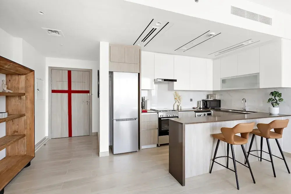 Stunning One-bedroom Apartment in Me Do Re in JLT